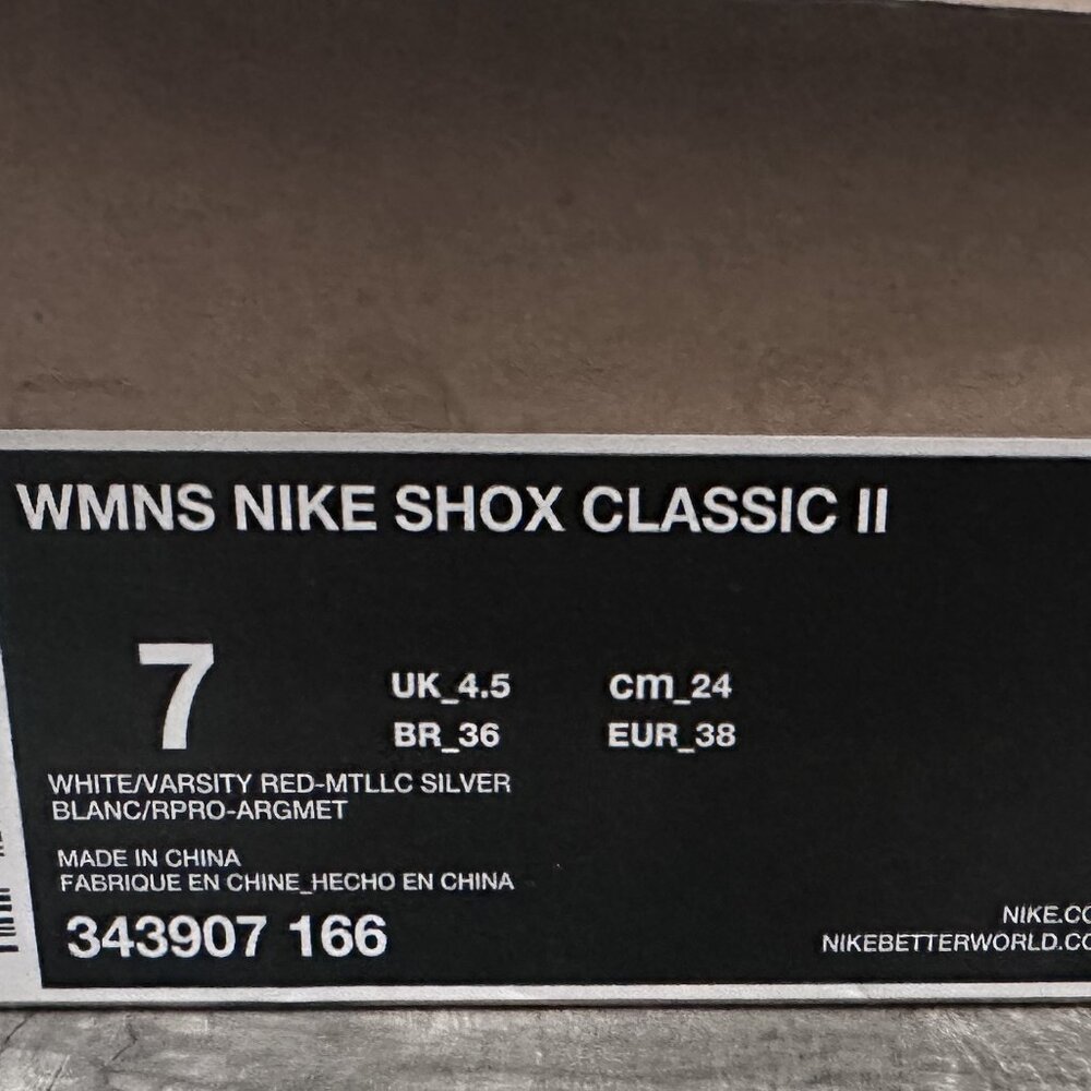 NEW Womens Nike SHOX Classic II Size 7 White and Red - Rare - NIB - Picture 4 of 4